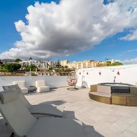 Golden - Take Care Malaga Apartment